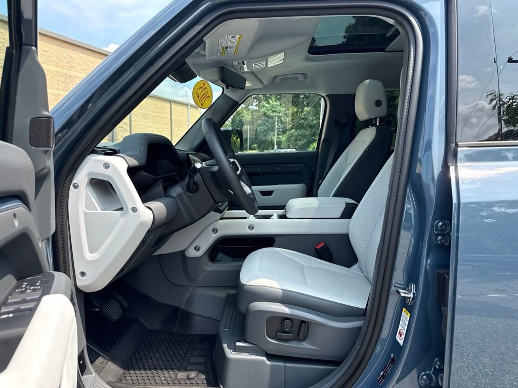 Certified 2025 Land Rover Defender 110 S AWD/4WD image 14