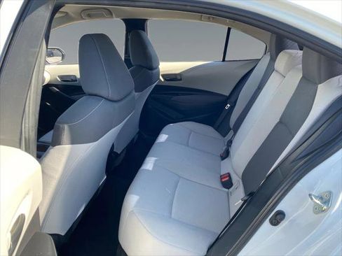 Certified 2022 Toyota Corolla LE image 13