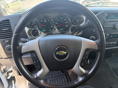 Used 2011 Chevrolet Silverado 1500 LT w/ All-Star Edition AWD/4WD image 19