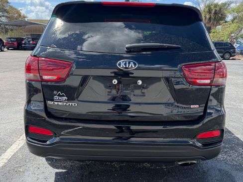 Used 2020 Kia Sorento LX FWD image 44