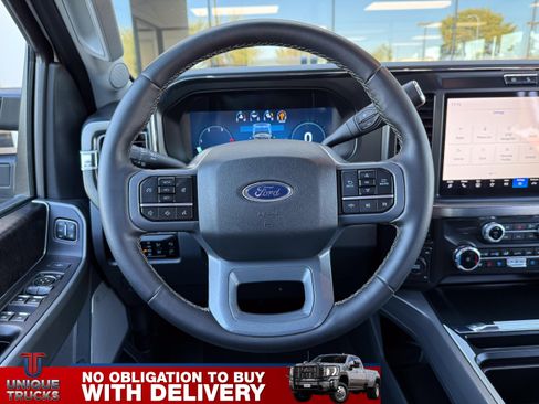 Used 2025 Ford F350 Lariat image 33