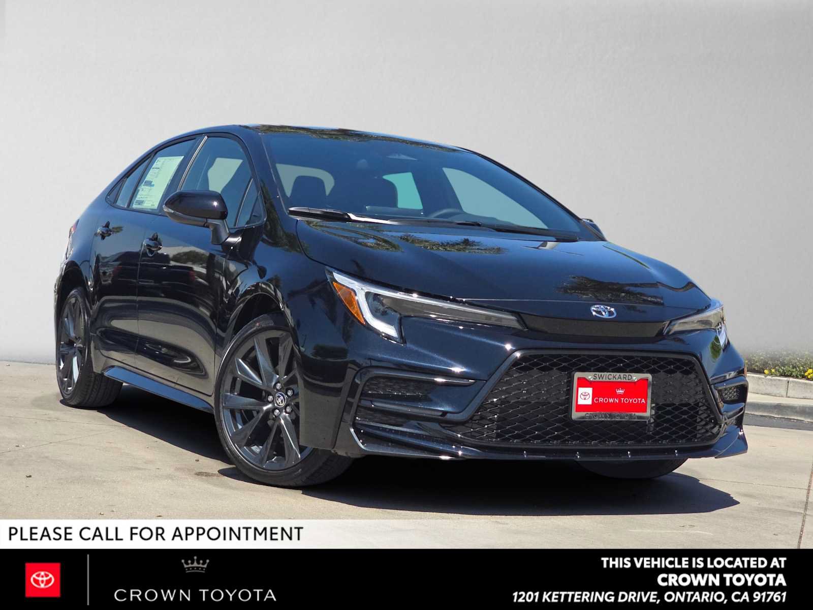 Used 2026 Toyota Corolla SE w/ Carpet Mat Package (TMS) FWD image 1
