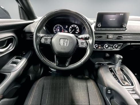 Used 2023 Honda HR-V Sport image 9