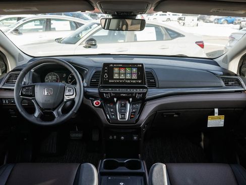 New 2026 Honda Odyssey Elite image 14
