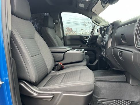 Used 2022 Chevrolet Silverado 1500 Custom Trail Boss w/ LPO, Dark Essentials Package image 11