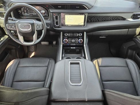 Certified 2023 GMC Yukon Denali AWD/4WD image 26