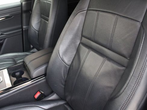 Used 2020 Land Rover Range Rover Evoque SE AWD/4WD image 5