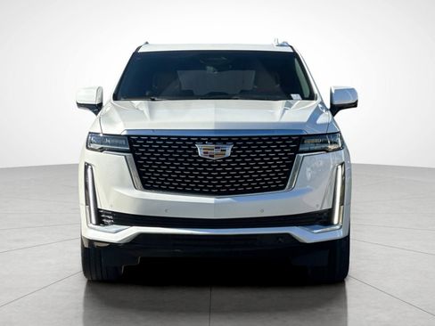 Used 2022 Cadillac Escalade Premium Luxury w/ Performance Package image 5