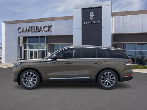 New 2025 Lincoln Aviator 2WD image 3