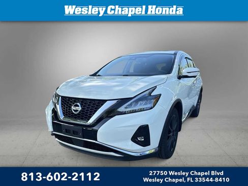 Used 2021 Nissan Murano SL w/ SL Moonroof Package image 1