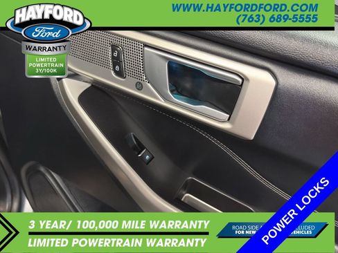 Used 2023 Ford Explorer Limited AWD/4WD image 17