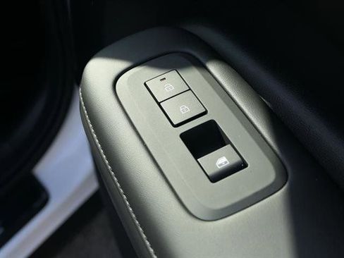 New 2025 Hyundai Santa Fe Calligraphy image 24