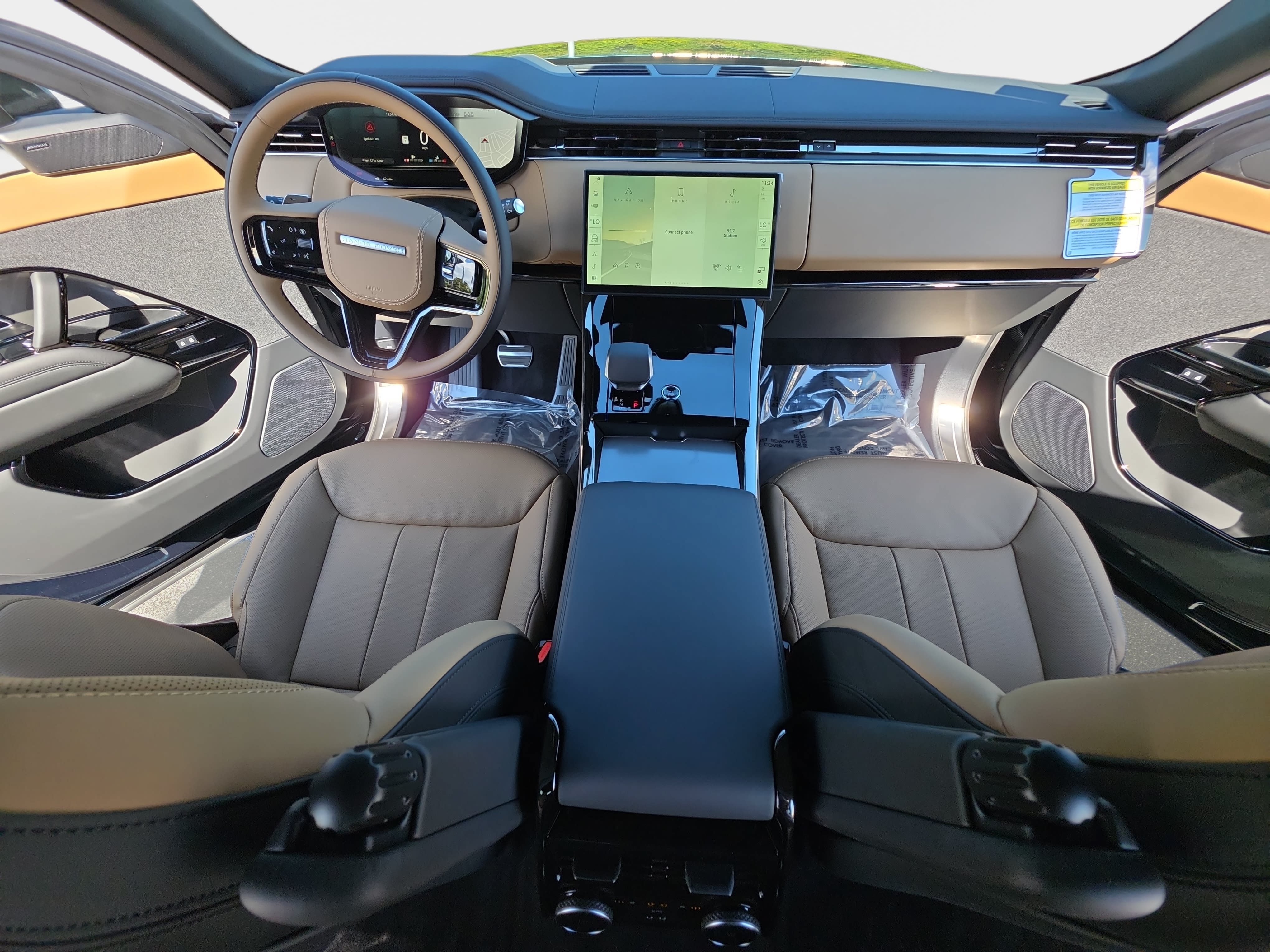 New 2027 Land Rover Range Rover Sport Dynamic SE AWD/4WD image 9