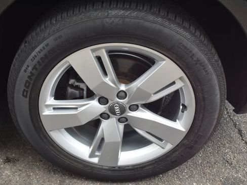 Used 2019 Audi Q5 2.0T Premium Plus w/ Premium Plus Package AWD/4WD image 49