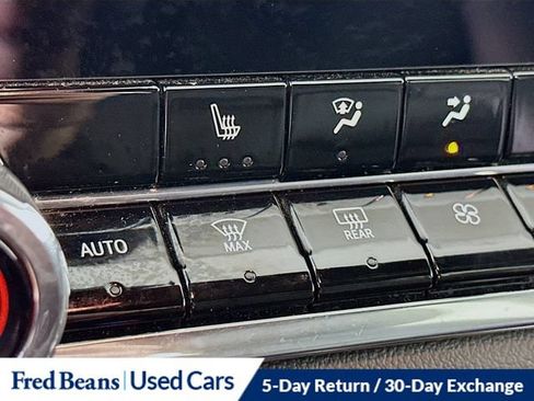 Used 2023 Chevrolet Colorado LT w/ LT Convenience Package III AWD/4WD image 26