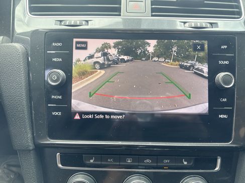 Used 2019 Volkswagen Golf Alltrack AWD/4WD image 26