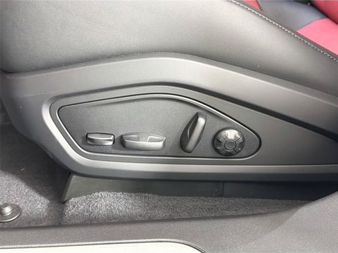 Certified 2026 Porsche Taycan RWD image 32