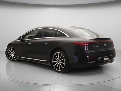 Certified 2023 Mercedes-Benz EQS 580 4MATIC Sedan image 2