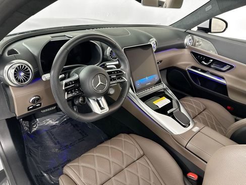 Certified 2022 Mercedes-Benz SL 55 AMG 4MATIC image 9