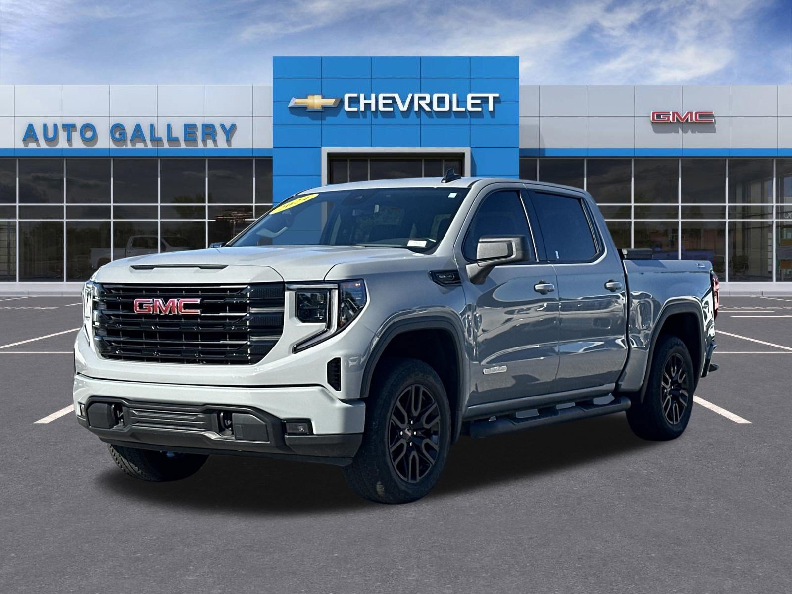 Used 2024 GMC Sierra 1500 Elevation AWD/4WD image 1