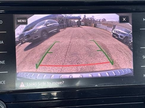 Used 2021 Volkswagen Passat 2.0T SE image 28