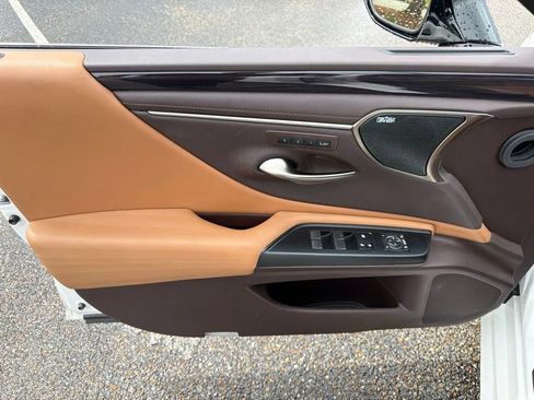 Used 2020 Lexus ES 350 w/ Accessory Package 2 FWD image 20