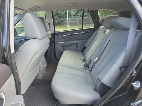 Used 2011 Hyundai Santa Fe GLS AWD/4WD image 17