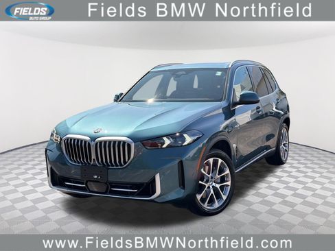 Used 2024 BMW X5 xDrive40i AWD/4WD image 1