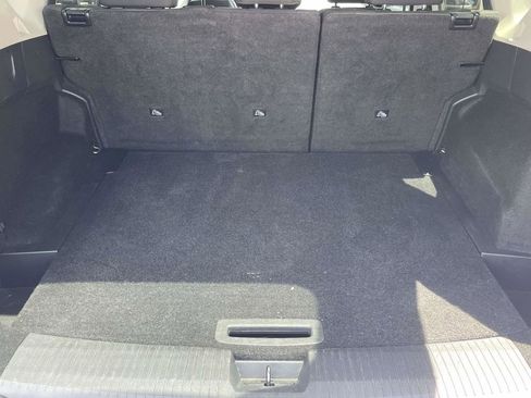 Used 2024 Nissan Rogue SV FWD image 26
