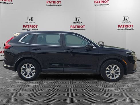 Used 2023 Honda CR-V LX image 6