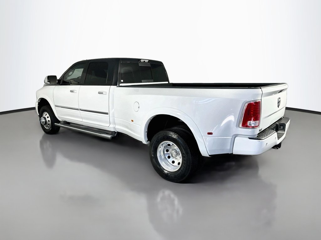 Used 2016 RAM 3500 Laramie w/ Convenience Group AWD/4WD image 5