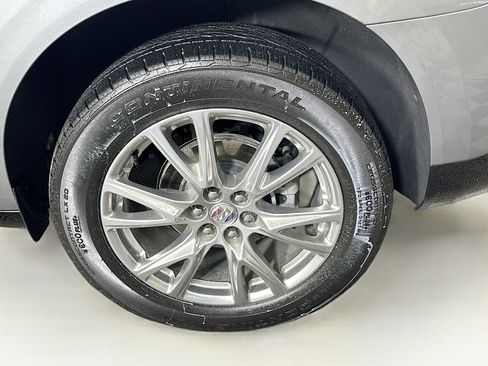 Used 2023 Buick Enclave Essence w/ Experience Buick Package image 11