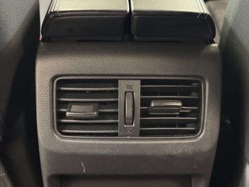 Used 2023 Nissan Rogue SV AWD/4WD image 21