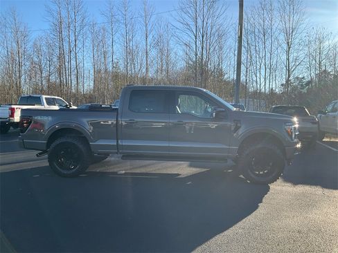 New 2025 Ford F150 Lariat w/ Equipment Group 502A High image 4