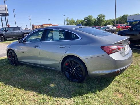 Used 2025 Chevrolet Malibu LT w/ Redline Edition image 6