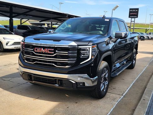 New 2026 GMC Sierra 1500 SLT w/ SLT Premium Plus Package AWD/4WD image 8