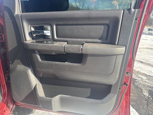 Used 2011 RAM 1500 Sport w/ Remote Start & Security Group image 32