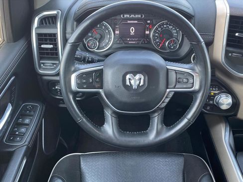 Used 2022 RAM 1500 Laramie image 9