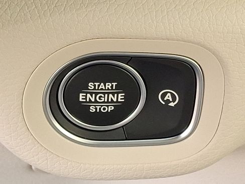 New 2026 Mercedes-Benz GLE 350 4MATIC image 18
