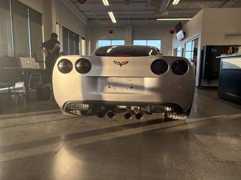 Used 2007 Chevrolet Corvette Z06 w/ Preferred Equipment Group image 5