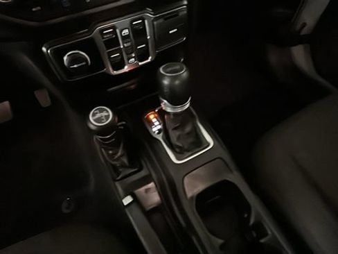Used 2023 Jeep Wrangler Unlimited w/ Cold Weather Group AWD/4WD image 20
