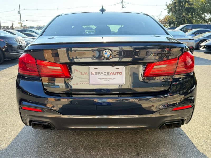 Used 2018 BMW M550i xDrive AWD/4WD image 7
