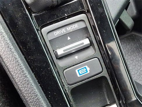 Used 2024 Honda Accord Sport image 23