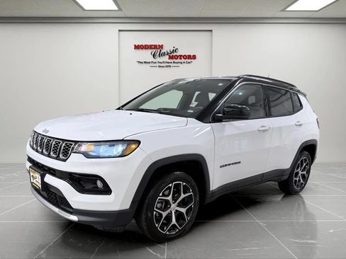 Used 2024 Jeep Compass Limited AWD/4WD image 3