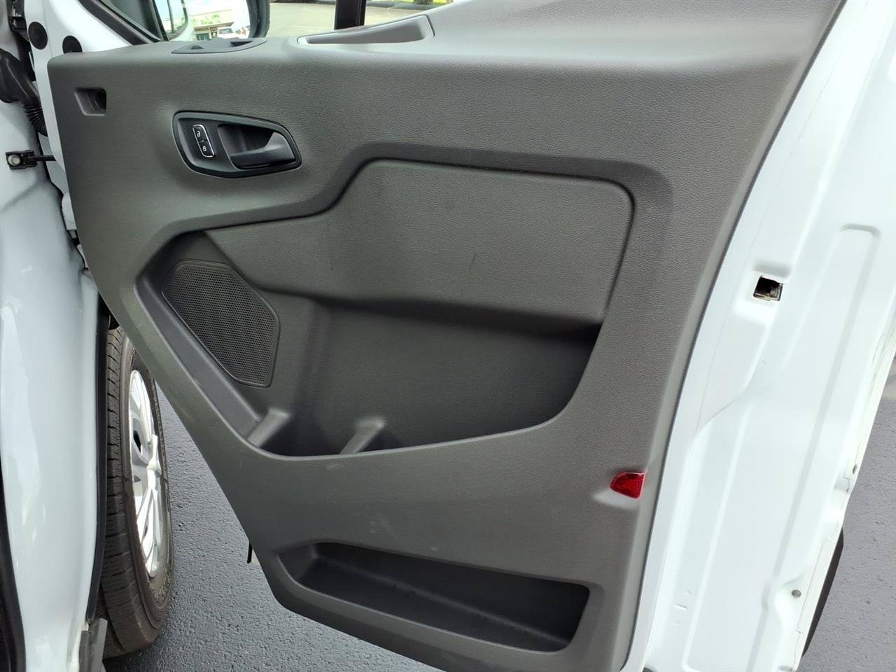 Used 2022 Ford Transit 250 148 High Roof Extended RWD image 11
