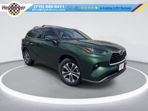 Used 2023 Toyota Highlander XLE AWD/4WD image 1