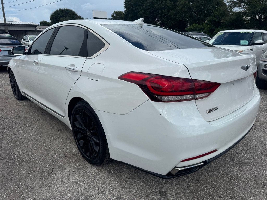 Used 2016 Hyundai Genesis 3.8 RWD image 4