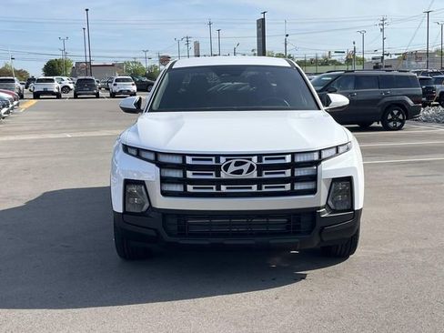 New 2026 Hyundai Santa Cruz SE FWD image 2