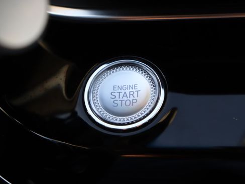 Used 2023 Genesis G80 2.5T image 44