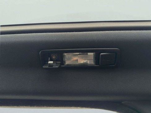 Used 2017 Land Rover Range Rover Evoque SE Premium AWD/4WD image 38